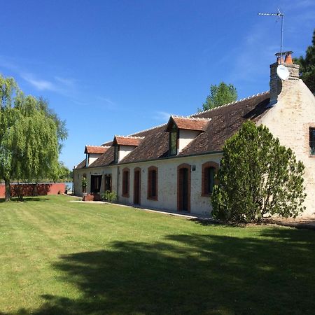 Chambre D'Hotes Le Grand Fourneau Lassay-sur-Croisne Exteriér fotografie