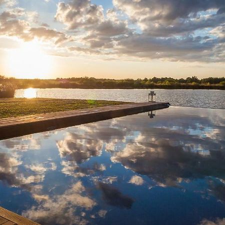 Chambre D'Hotes Le Grand Fourneau Lassay-sur-Croisne Exteriér fotografie