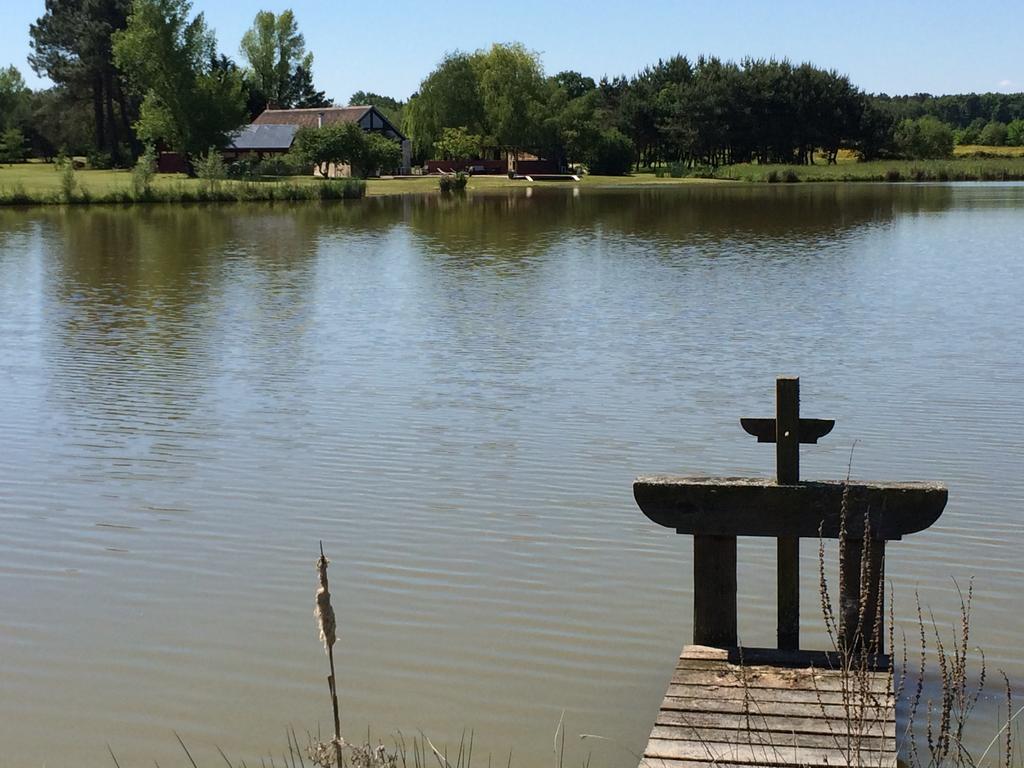 Chambre D'Hotes Le Grand Fourneau Lassay-sur-Croisne Exteriér fotografie