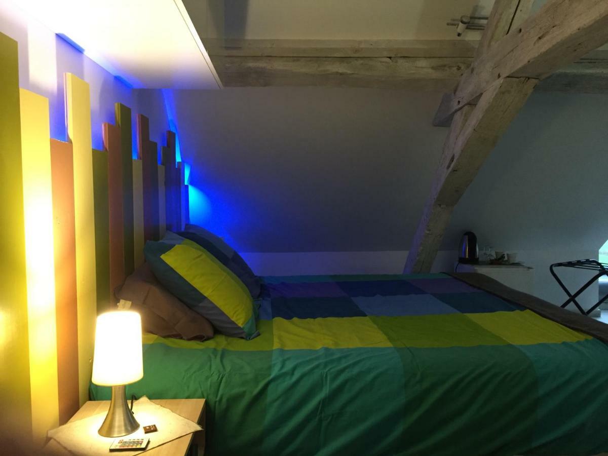 Chambre D'Hotes Le Grand Fourneau Lassay-sur-Croisne Exteriér fotografie